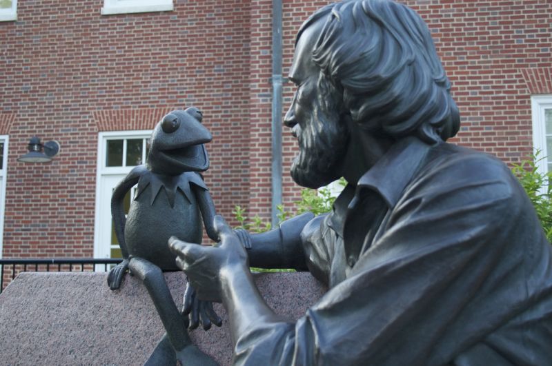 Jim Henson Statue @ UMD