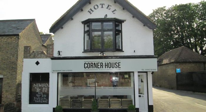 THE CORNER HOUSE, MINSTER CT12 4BZ Mapy Google